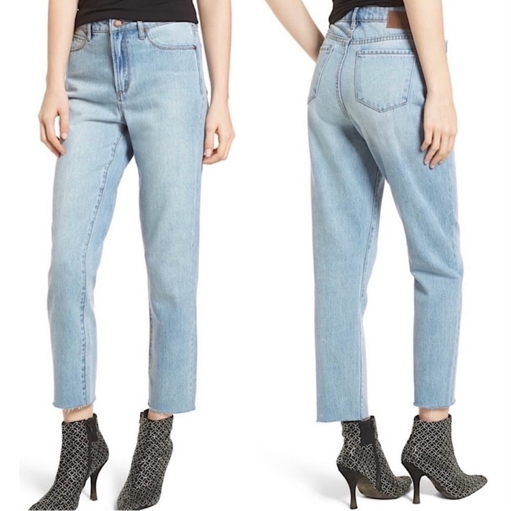 Leith - High Rise Straight Leg Light Wash Denim Jeans - Size : 26